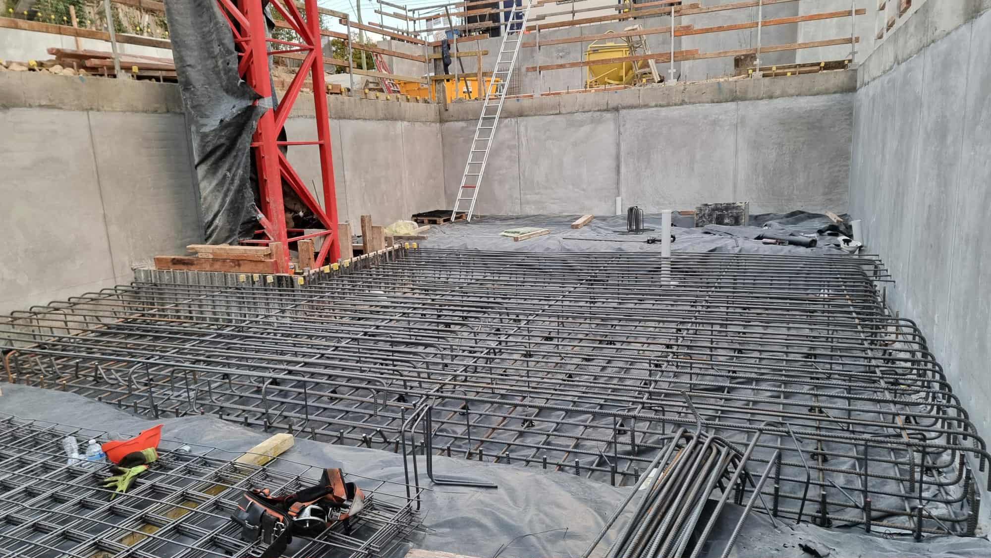 Prefabricated cages & mesh